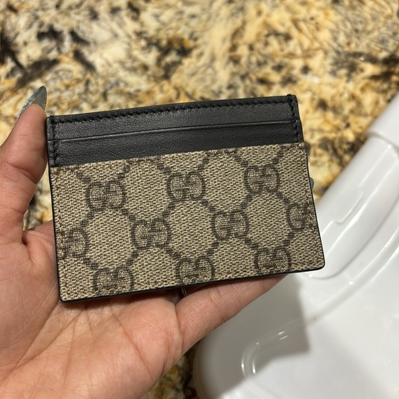 Gucci card holder - Picture 1 of 5